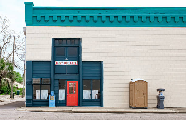 Portable Toilet Options We Offer in Roslyn Heights, NY